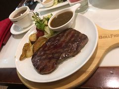 -斗牛士牛排餐厅(嘉里汇店)