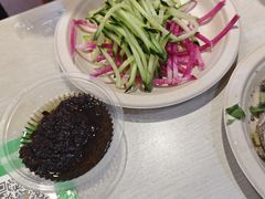 -黑八私房老北京炸酱面