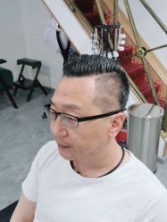 -ONE·男士国潮·美式渐变·理发馆·BARBER SHOP