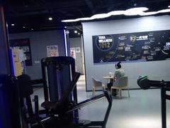 -一兆韦德健身(浦东万达会所)