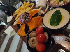 -ELI FALAFEL Lebanese&Mediterranean黎巴嫩美食(富城路店)