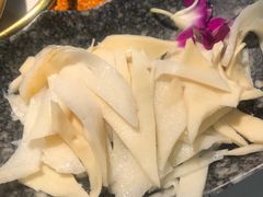 老哥牛黄喉-哥老官重庆美蛙鱼头(宝山龙湖店)