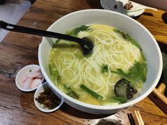 秀才米线-茶花妹子云南餐厅(北大店)