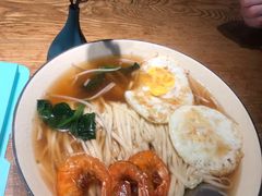 -蜜桃餐厅·伴山(湖滨商业街店)