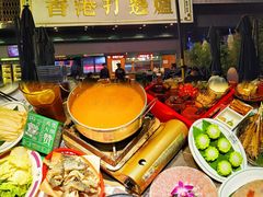 -禄婶鸡煲·打边炉
