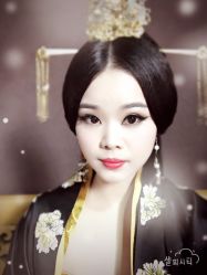 -盘子女人坊古装写真摄影(厦门总店)