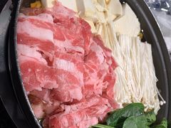 -烤路里·韩国品质自助烤肉(石路天虹4号店)