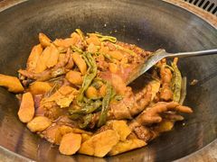 -山河屯铁锅炖·非遗东北菜(南山店)