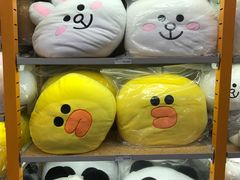 -line friends(明洞旗舰店)