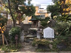 -难波八坂神社