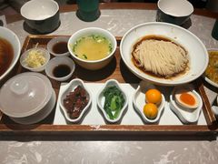 -松鹤面馆·古法焖肉面(观前店)