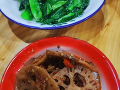 -老三样·美食研究中心(世贸路店)