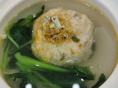蟹粉狮子头-怡园饭店-餐厅(四望亭店)
