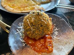 墨鱼芝士饭团-KCOOKING概念韩餐(世茂52+店)