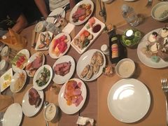 -彩虹云霄酒店75层国际自助餐