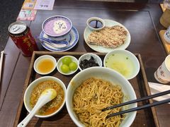-蟹上黄·蟹黄面·江南糖水(人民广场店)
