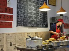 -柳州肥姨妈大骨螺蛳粉(沙河店)