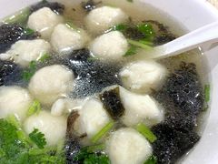 鱼丸汤-老滕家过桥米线(金鱼胡同店)