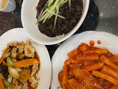 -桃园中华料理炸酱面(燕儿岛路店)