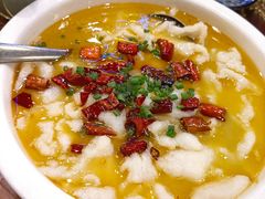 老坛酸菜鲩鱼-缪氏川菜(丰盛町店)