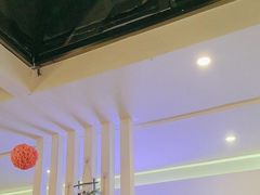 -毛辣果·贵州红酸汤牛肉火锅(西单店)