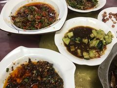 -六弟特色小馆(人民新村店)