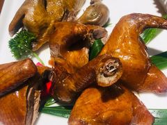 脆皮乳鸽-燕郊烧鸽子(和众店)