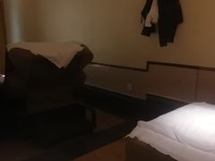 -金色印象·4K影院式足体养生(杨家坪西郊店)