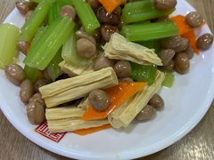 花仁芹菜腐竹-晋宝章大同刀削面(和平里店)