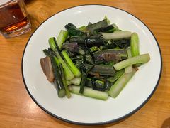 -莲餐厅·湖北菜·潜江小龙虾店(愚园路店)