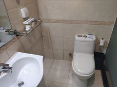 -德全心悦酒店(北京金台路地铁站店)