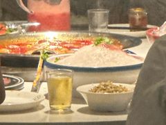 -茅草房·河畔园林火锅