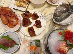 -雍和会海鲜姿造自助(湖东路店)