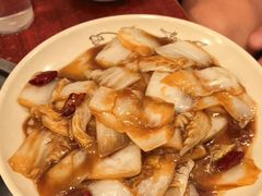 -聚首堂·特色小吃·肘子(什刹海德胜门店)