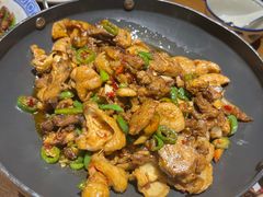 -俏湖兰·辣椒炒个肉(海沧店)