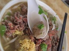 -华威达牛庄(黄埔大道西店)