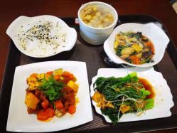 -臻康乃馨月子中心(集美店)