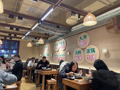 -云阿蛮云南生烫牛肉米线(奉贤路店)