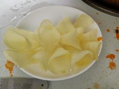 -墨居上隐·院子里火锅(峨眉店)