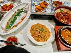 -千百味红餐厅·非遗江西菜(绿地双子塔总店)