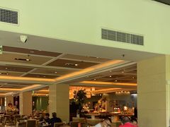 -咖啡CHA自助餐厅(香格里拉饭店)