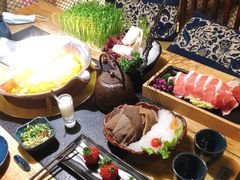 -湊湊火锅·茶憩(上海合生汇店)