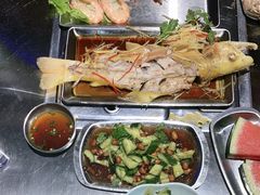 -马路牙子烧烤音乐酒馆(望京店)
