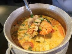 -大头虾越式风味餐厅(光明广场店)