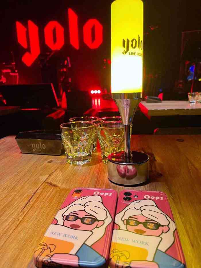 yolo live house-"天津市最火的酒吧,没有之一.挺喜欢来这.