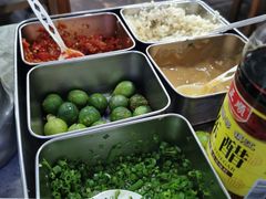 -四川小胡子海鲜(丁村万人海鲜广场店)