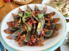 -鹤乡东北菜(崮山路店)