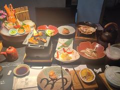 -花潮料理艺食馆(成都万象城店)