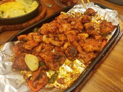 东镇老味道烤鸡块-老东镇啤酒屋海鲜加工·蒸汽海鲜·海鲜烧烤(台东店)