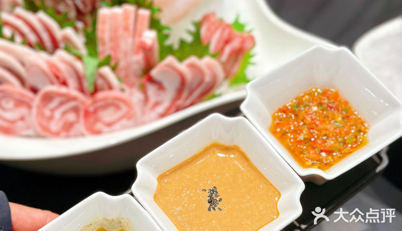 冬天滋补当然要来吃滩羊肉啦！